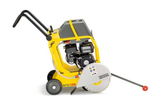 Нарезчик швов бензиновый Wacker Neuson BFS 735 A по доступной цене в Йошкар-Оле. Не теряйте времени и заказывайте у нас прямо сейчас! Надежное качество и выгодные условия ждут вас.