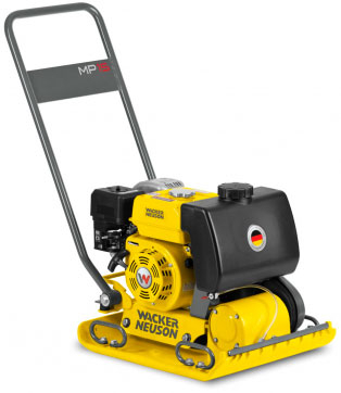 Виброплита Wacker Neuson MP-15 в прокат в Йошкар-Оле. У нас лучшая цена за сутки! Возможность взять в аренду с выгодной скидкой до 40% при экспресс доставке 24/7. И помните, ночью стоимость еще дешевле на 30%! #арендапрокат #виброплита #выгодно